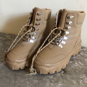 sand flatform chunky hiker boot sneakers